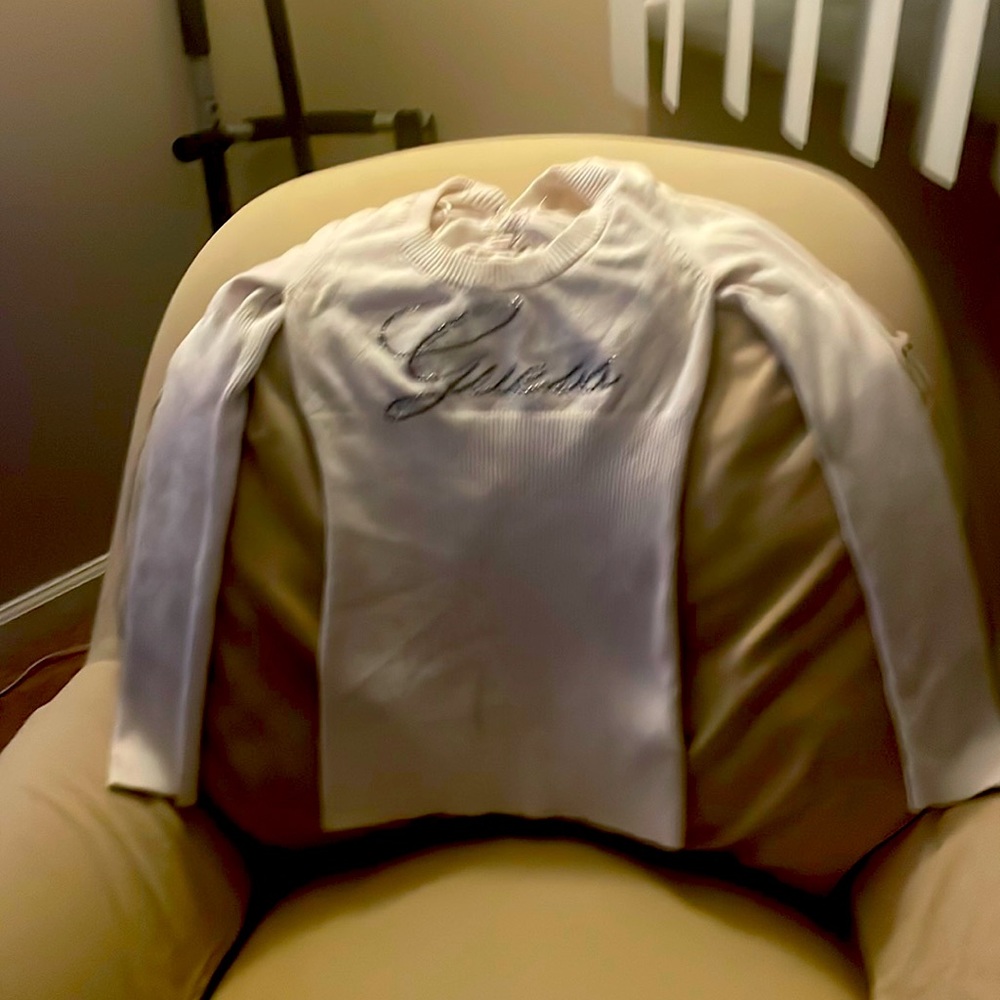 Guess sweater